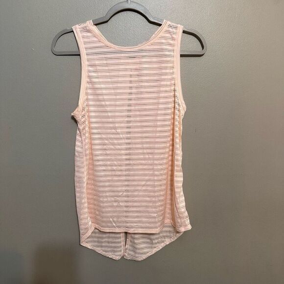 Lululemon Meet Halfway Tank *Striped size 6 - Picture 2 of 5